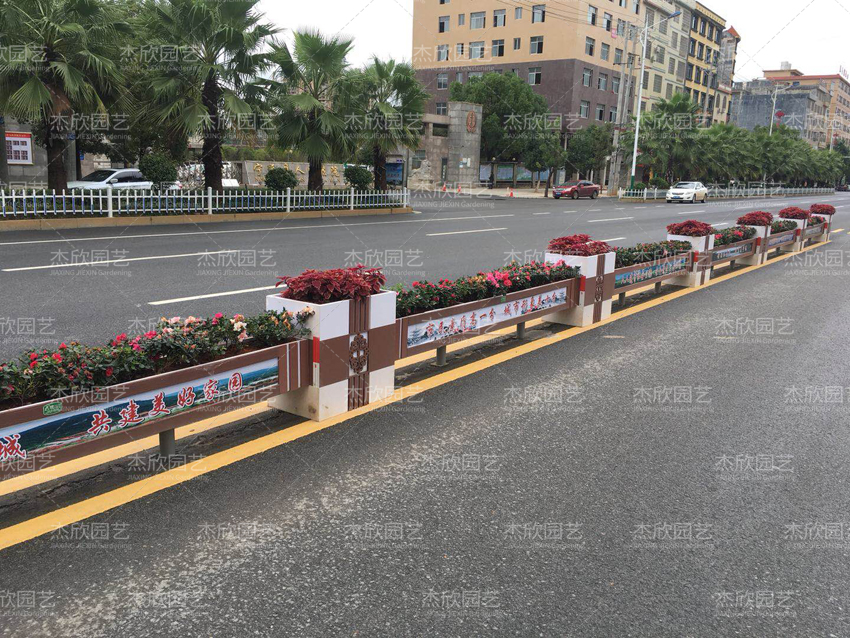 鋁合金花箱護(hù)欄有哪些優(yōu)勢(shì)特點(diǎn)？
