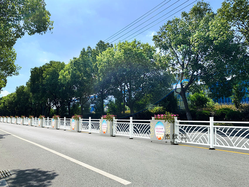 中央隔離花箱需要廠家出效果圖嗎？