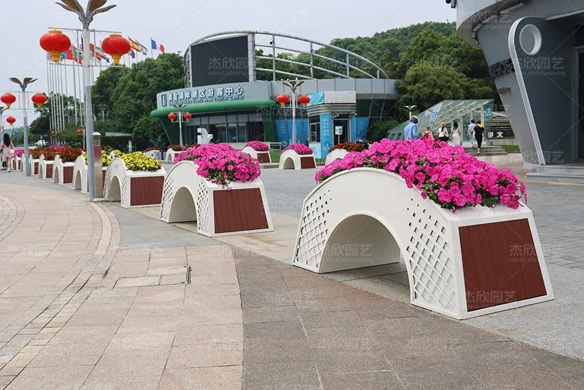 城市更新：看城市家具如何推動節(jié)點風貌提升